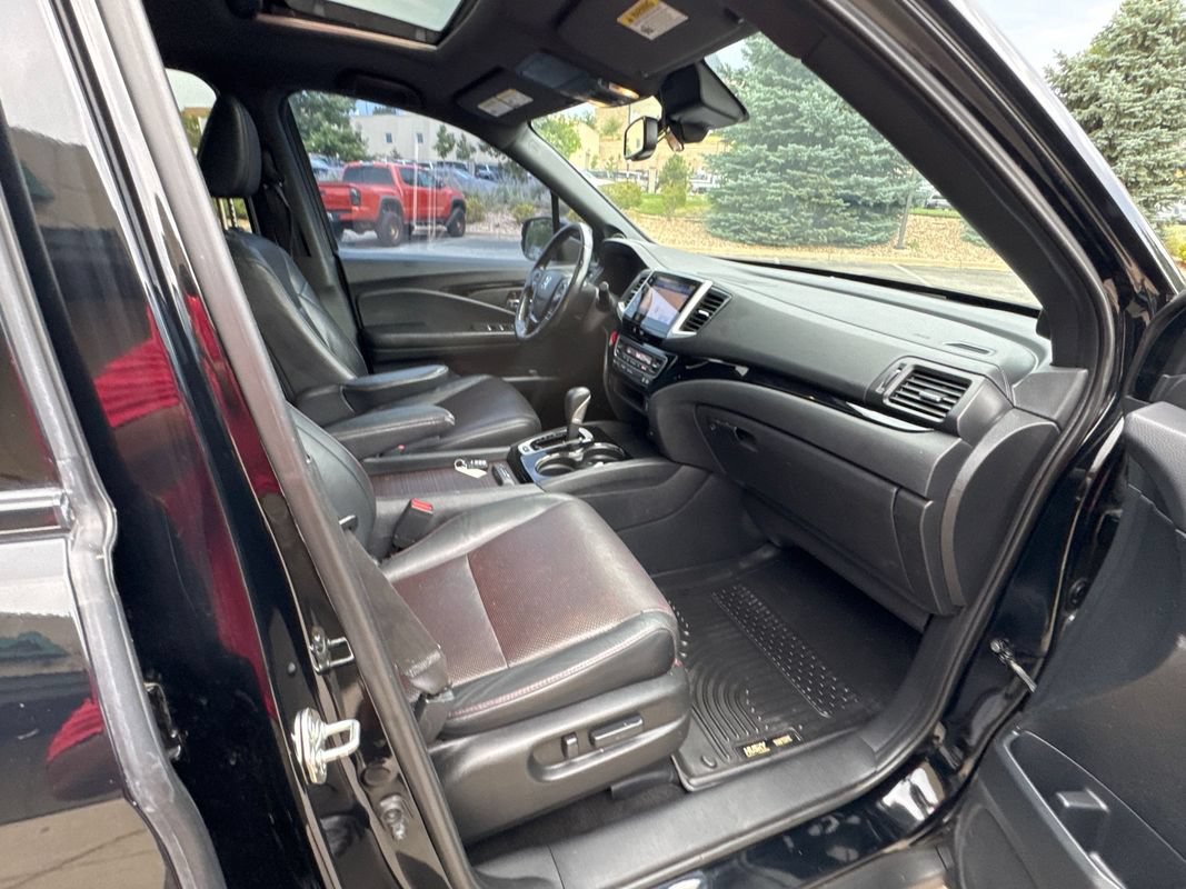 Used 2018 Honda Ridgeline Black Edition image 12