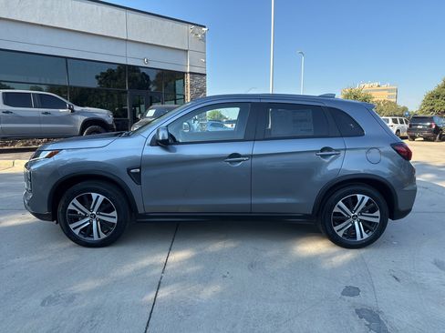 New 2025 Mitsubishi Outlander Sport ES image 4