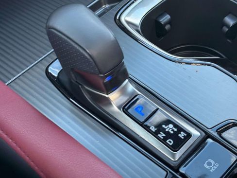 Used 2024 Lexus RX 500h F Sport w/ Convenience Package image 17