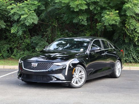 Used 2022 Cadillac CT4 Premium Luxury w/ Climate Package RWD image 2