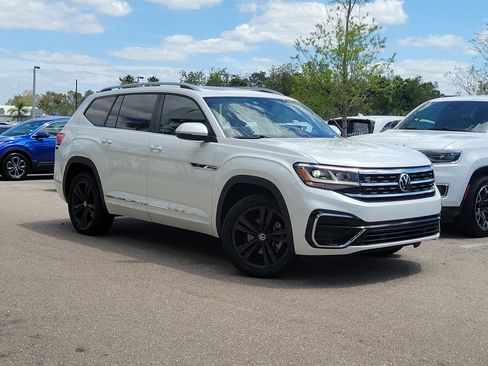 Used 2022 Volkswagen Atlas SEL R-Line image 31