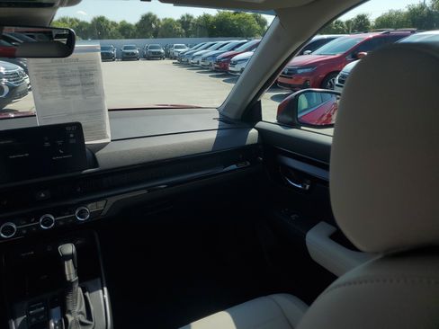 Used 2026 Honda CR-V EX-L image 18