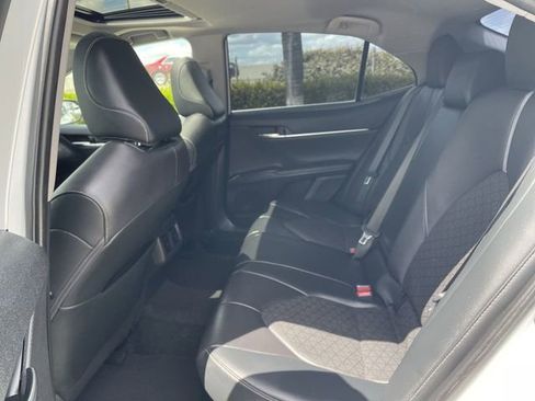 Used 2021 Toyota Camry XSE FWD image 25