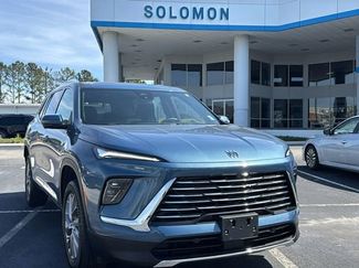 Used 2025 Buick Enclave Preferred video 1