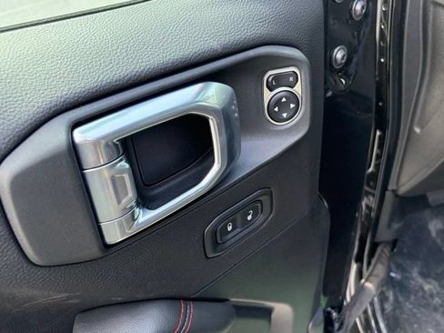 New 2026 Jeep Gladiator Rubicon AWD/4WD image 13