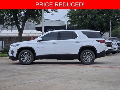 Used 2022 Chevrolet Traverse LT FWD image 4