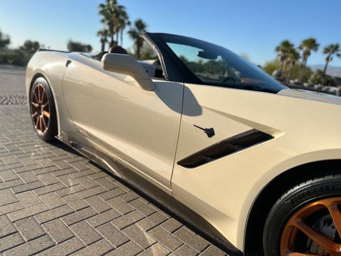 Used 2016 Chevrolet Corvette Stingray Convertible w/ 3LT Preferred Equipment Group RWD image 30