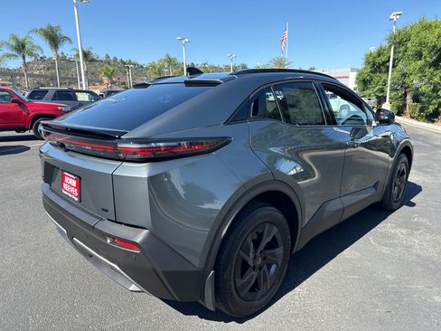 New 2026 Toyota C-HR AWD/4WD image 14