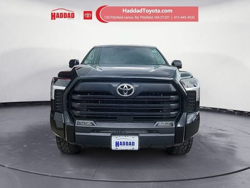 Used 2024 Toyota Tundra SR5 w/ SR5 Convenience Package AWD/4WD image 9