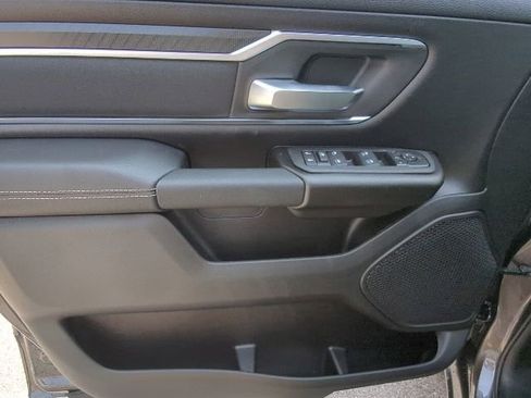 New 2026 RAM 1500 4x4 Crew Cab image 13