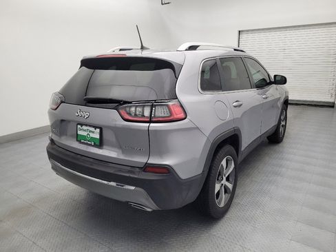 Used 2020 Jeep Cherokee Limited image 9