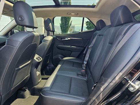 Used 2021 Buick Envision Essence w/ Technology Package I AWD/4WD image 21