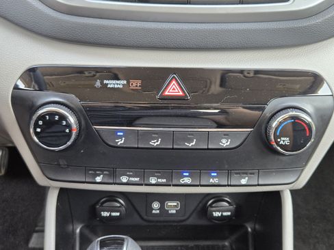 Used 2018 Hyundai Tucson SEL FWD image 13