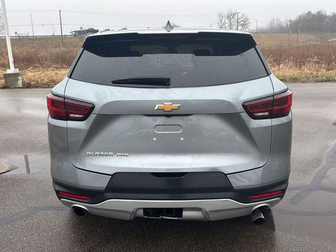 Used 2025 Chevrolet Blazer LT image 5