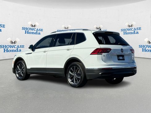 Used 2022 Volkswagen Tiguan SE image 5