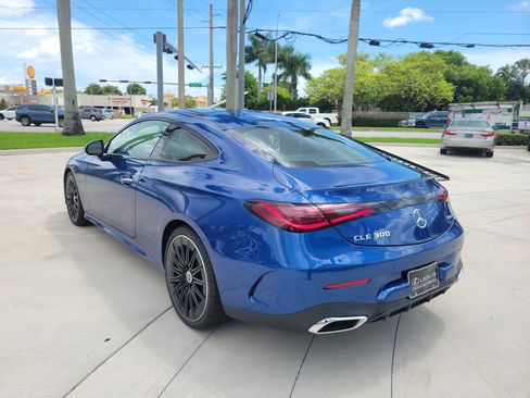 Used 2025 Mercedes-Benz CLE 300 4MATIC Coupe image 6