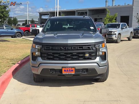 Certified 2025 Chevrolet Silverado 1500 Custom RWD image 3