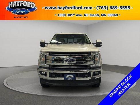 Used 2017 Ford F250 Lariat w/ Lariat Value Package AWD/4WD image 6
