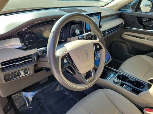 Used 2021 Lincoln Corsair AWD w/ Equipment Group 101A image 17