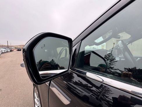 Used 2024 Lincoln Navigator Reserve w/ Equipment Group 201A image 13