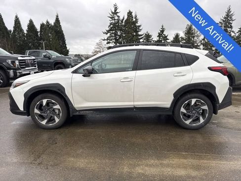 Used 2025 Subaru Crosstrek 2.5i Limited w/ Crosstrek Mirror Package image 4