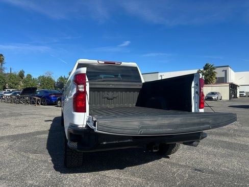 Used 2025 Chevrolet Silverado 1500 Custom Trail Boss w/ Dark Appearance Package image 29