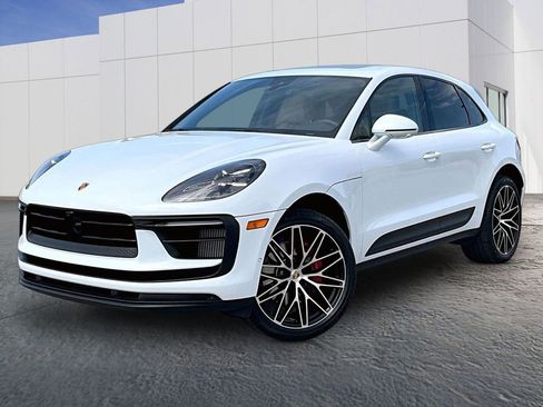 Certified 2025 Porsche Macan S AWD/4WD image 1