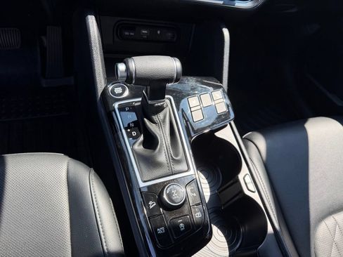Used 2024 Kia Sportage X-Line w/ X-Line Premium Package AWD/4WD image 25