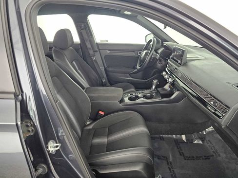 Used 2022 Honda Civic Sport image 10