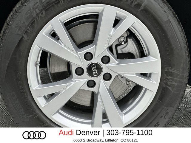 Used 2025 Audi Q5 Premium w/ Convenience Package AWD/4WD image 10