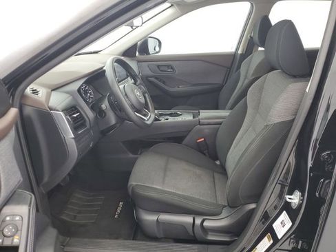 Used 2021 Nissan Rogue S image 16