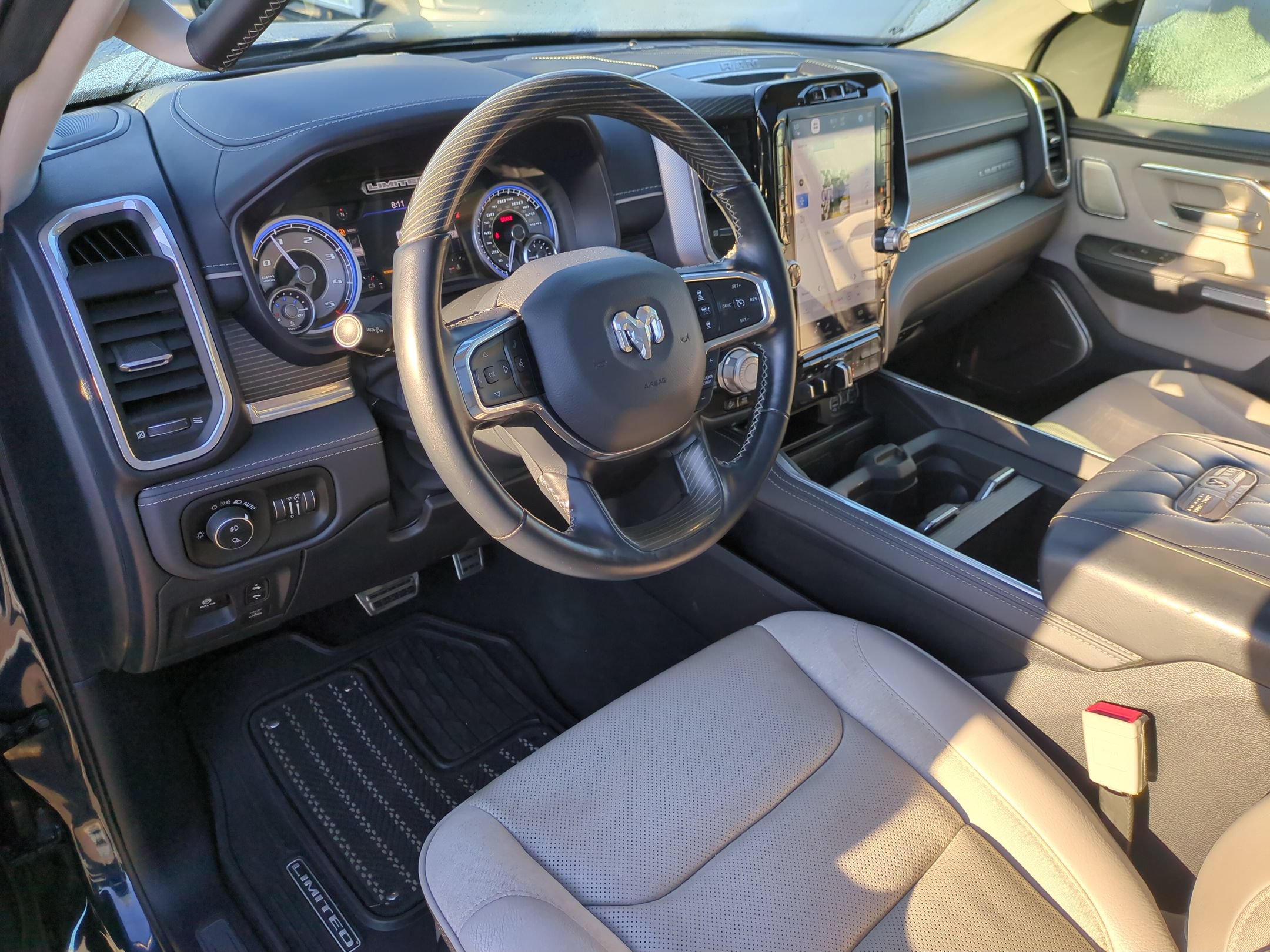 Used 2022 RAM 1500 Limited AWD/4WD image 15