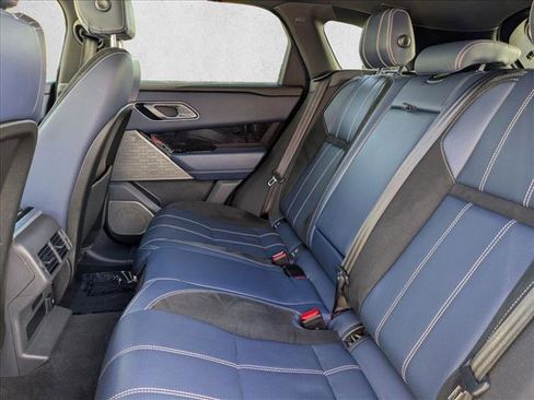 Used 2018 Land Rover Range Rover Velar R-Dynamic SE image 20