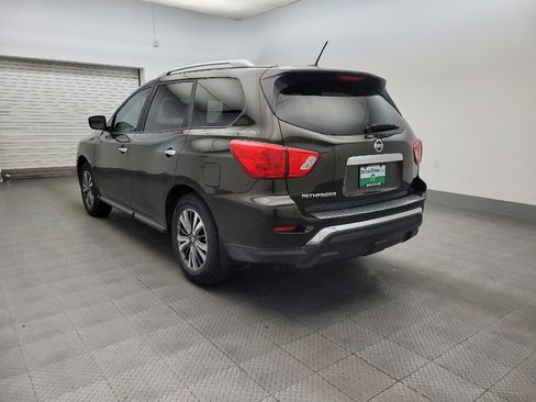 Used 2017 Nissan Pathfinder S image 5