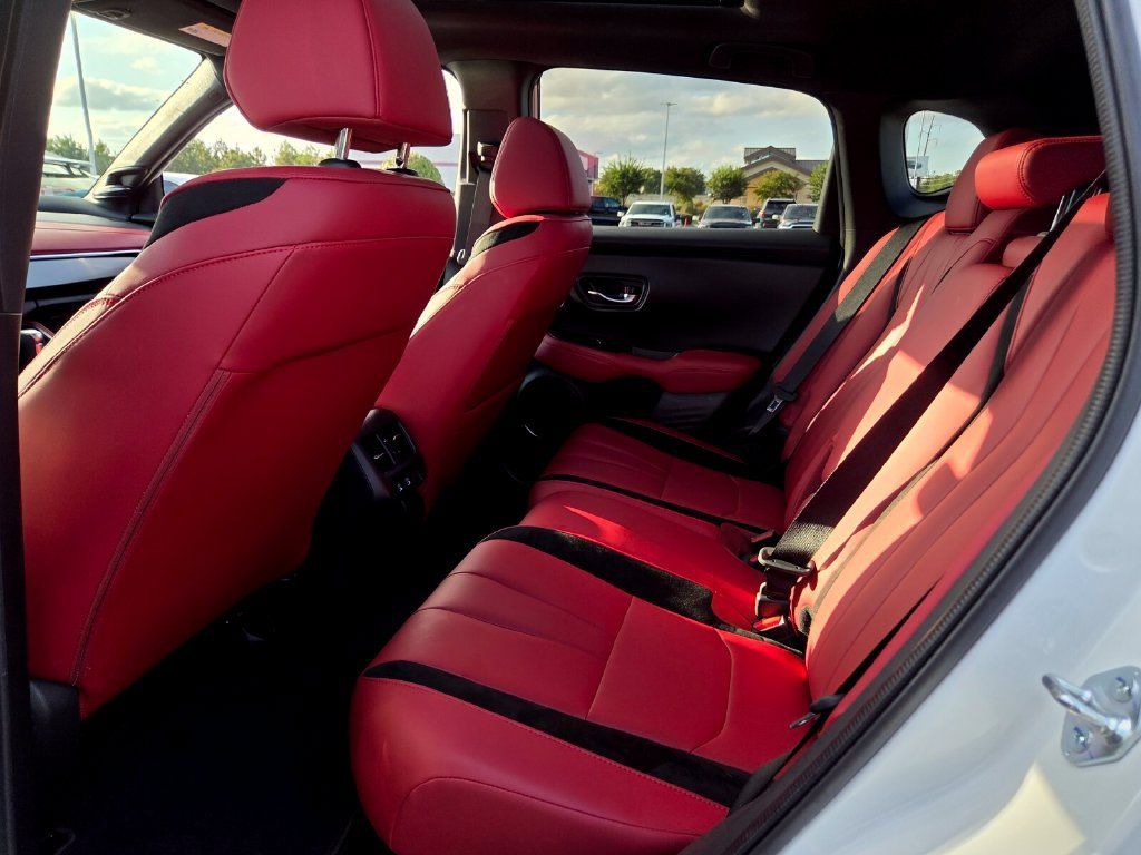 Used 2025 Acura ADX A-Spec w/ Advance Package FWD image 6