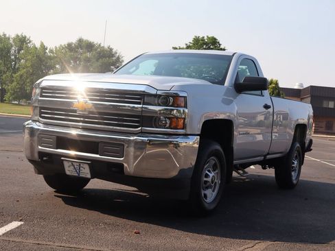 Used 2017 Chevrolet Silverado 2500 W/T w/ WT Fleet Convenience Package AWD/4WD image 12
