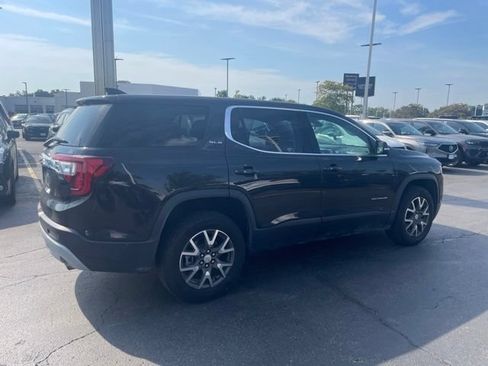 Used 2020 GMC Acadia SLE FWD image 2