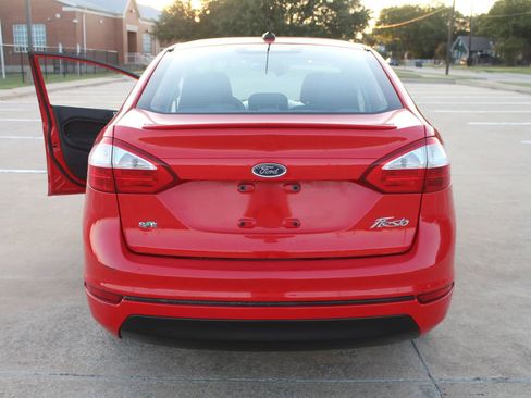 Used 2014 Ford Fiesta SE w/ SE Fuel Economy Package image 6