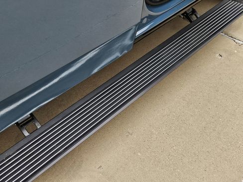 New 2026 Jeep Grand Wagoneer L Limited AWD/4WD image 7
