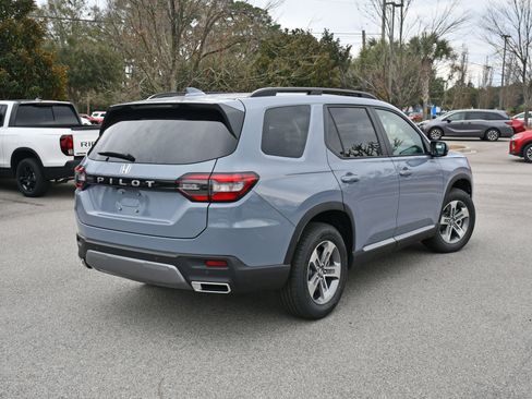 New 2026 Honda Pilot EX-L image 2