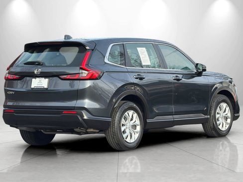 Used 2023 Honda CR-V LX image 2