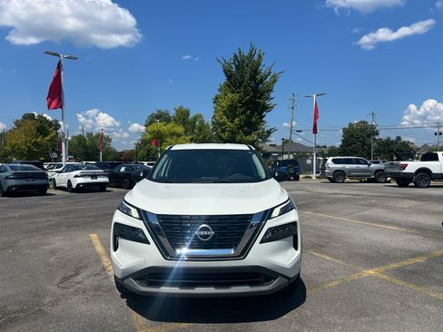 Used 2023 Nissan Rogue S FWD image 8