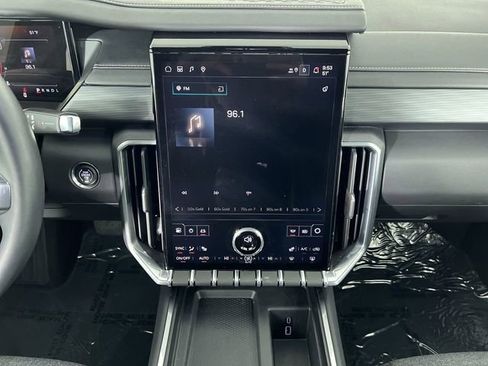 Used 2026 GMC Acadia Elevation w/ Black Edition image 14