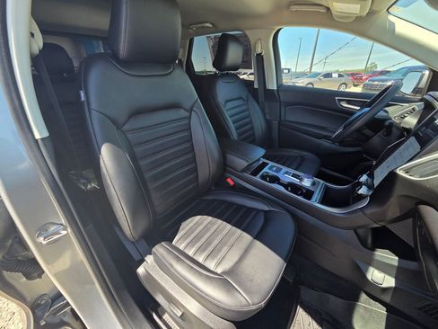 Used 2024 Ford Edge SEL AWD/4WD image 29