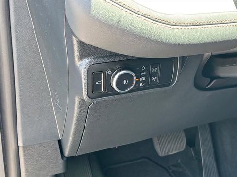 New 2026 Ford Explorer Active w/ Active Comfort Package AWD/4WD image 7