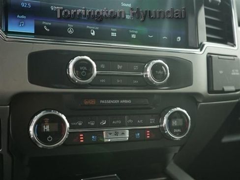 Used 2022 Ford F350 Lariat w/ Lariat Ultimate Package image 17