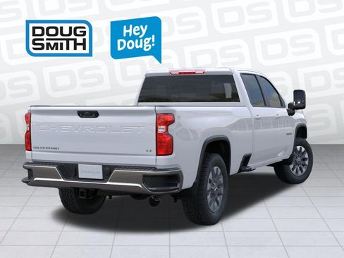 New 2026 Chevrolet Silverado 3500 LT AWD/4WD image 4