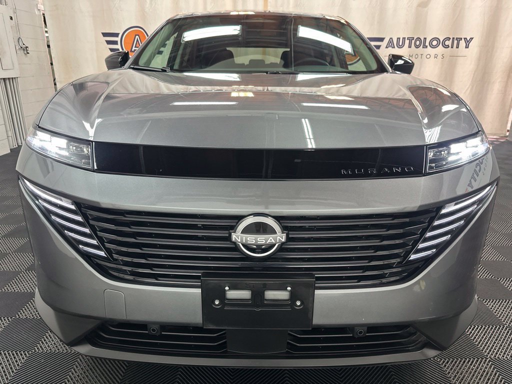 Used 2025 Nissan Murano SV AWD/4WD image 3