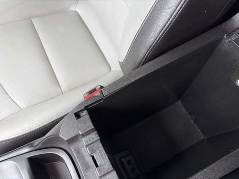Used 2019 Chevrolet Equinox Premier w/ Premier True North Edition AWD/4WD image 28
