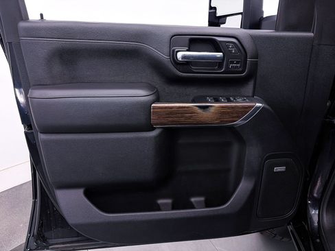 Used 2022 Chevrolet Silverado 2500 High Country AWD/4WD image 21